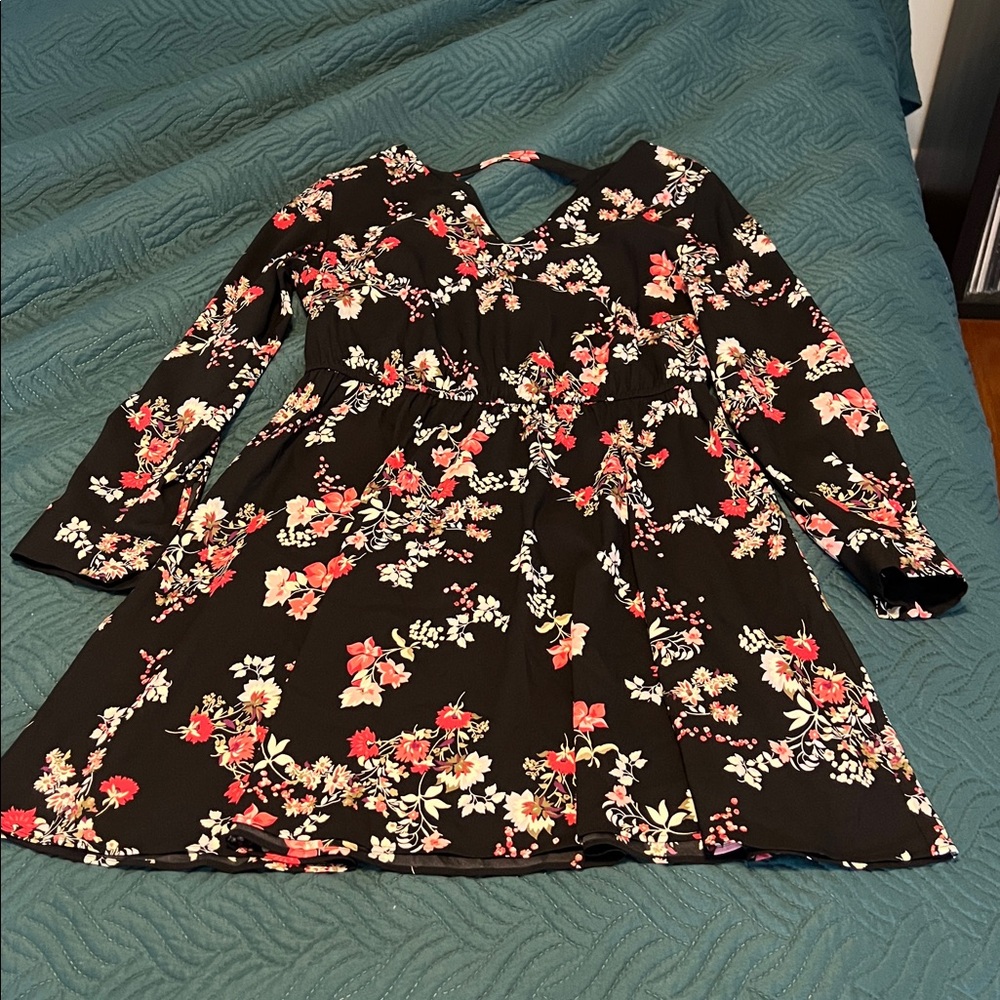 Loft Black Floral Long Sleeve Dress Size Medium